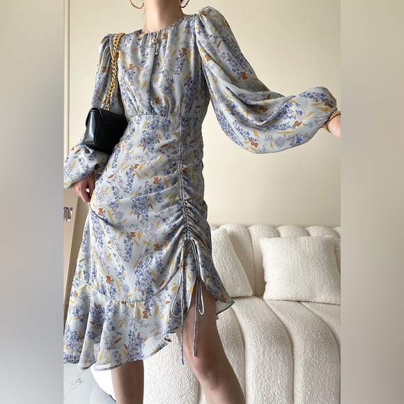 O.P.T. Liv blue floral dress - Picture 2 of 5